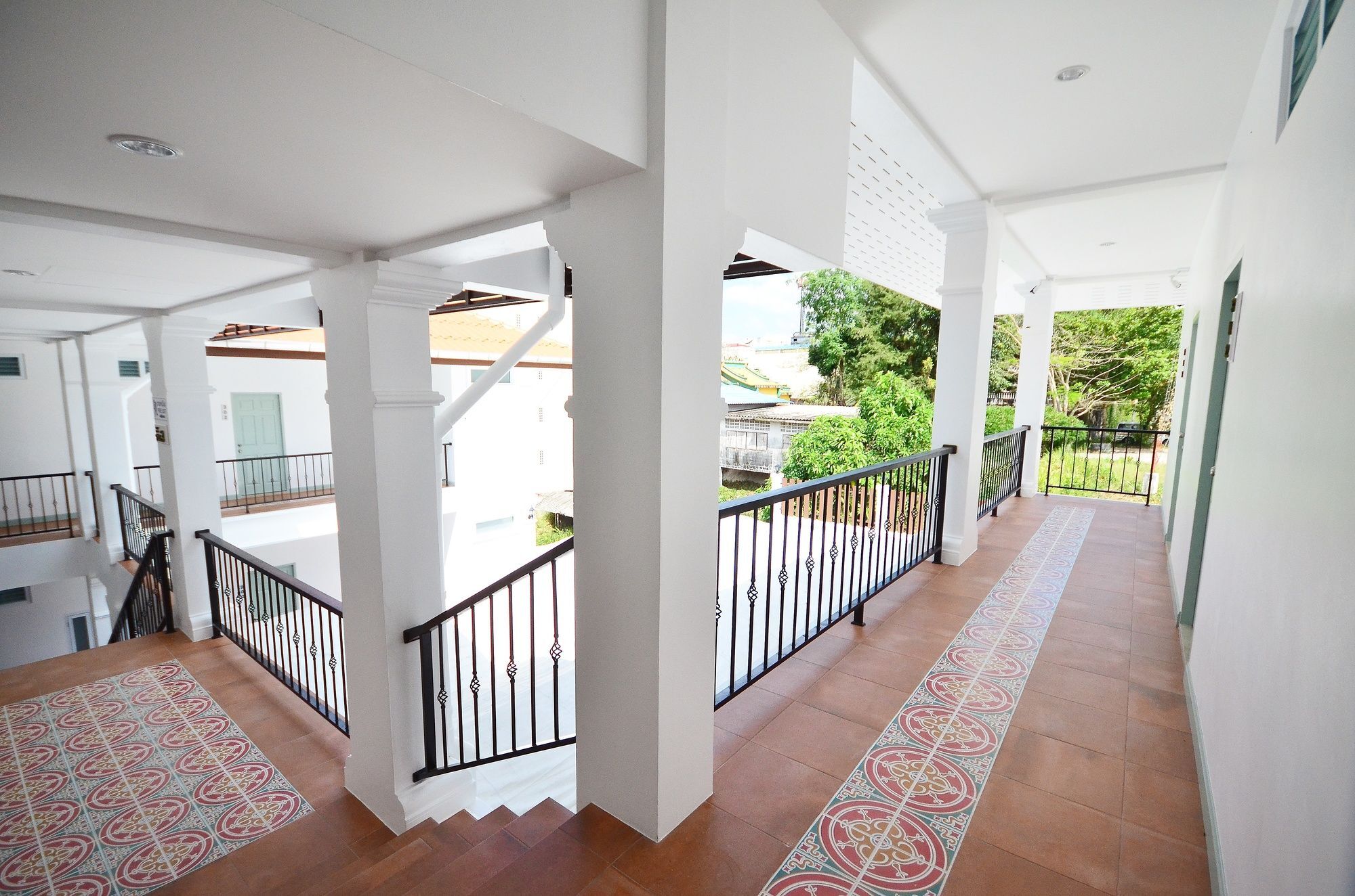 מלון רנונג Sino Mansion מראה חיצוני תמונה